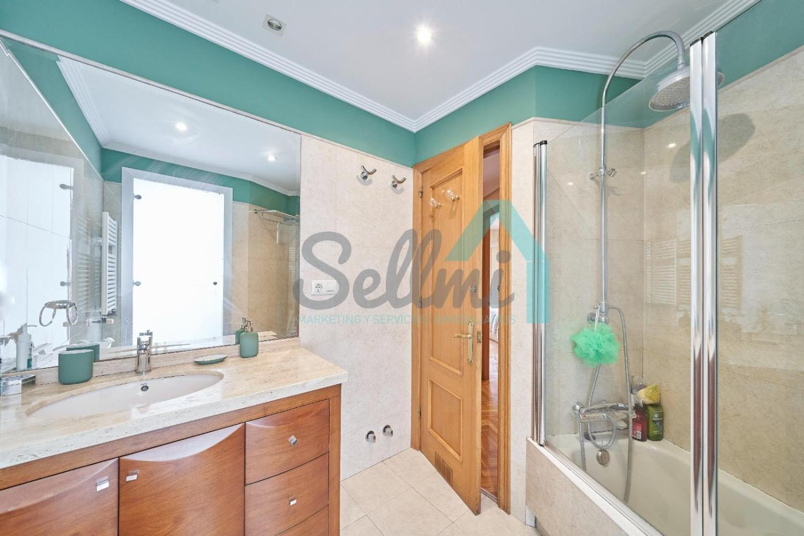 Atico Salesas Apartment โอเบียโด ภายนอก รูปภาพ